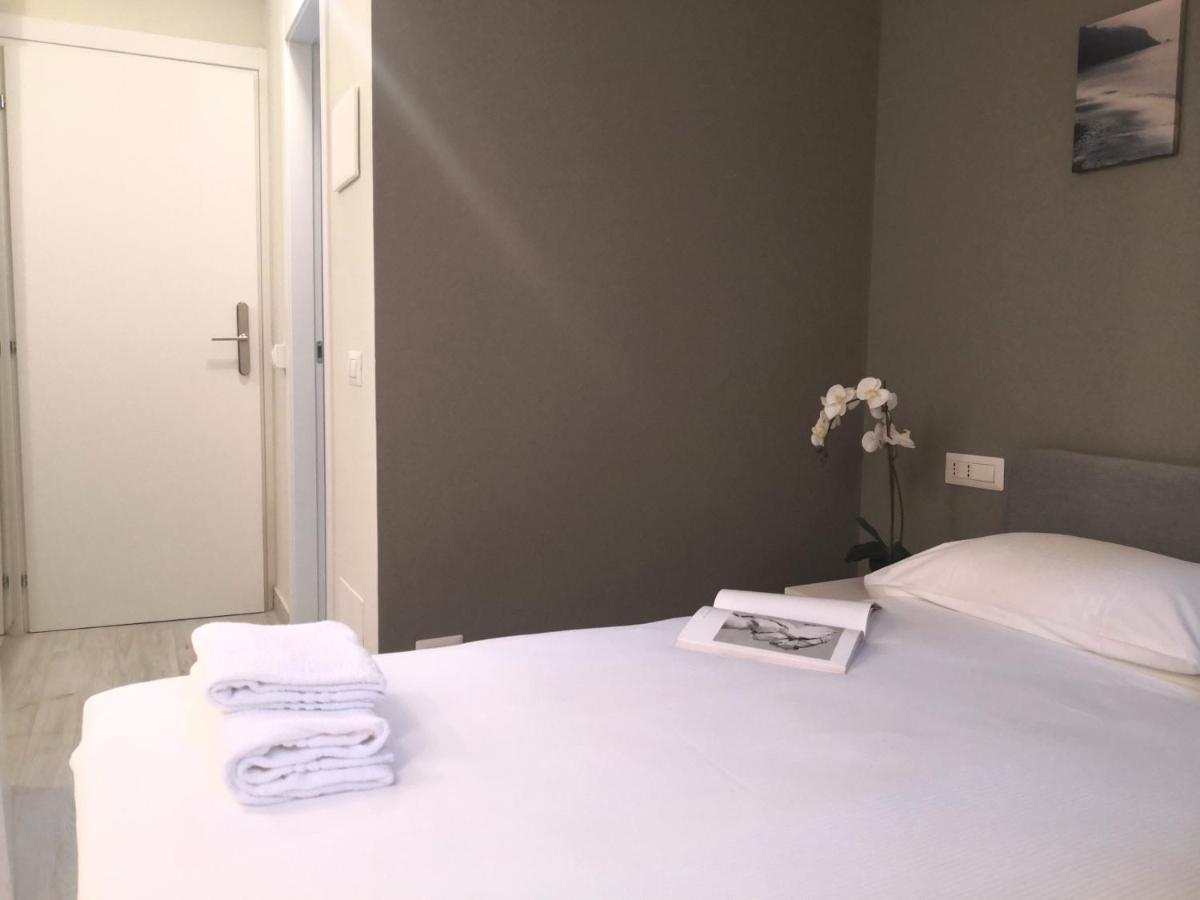 Luxury Apartment Near Niguarda Graziano39 Milan Exterior photo